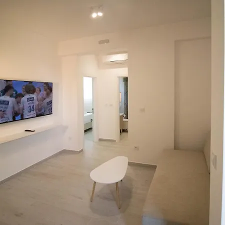 Alpesa Apartamento
