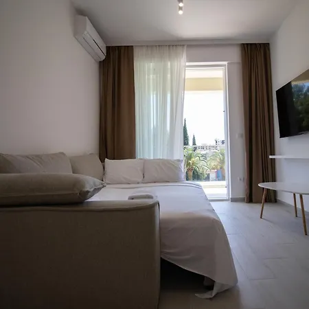 Alpesa Apartamento Budva
